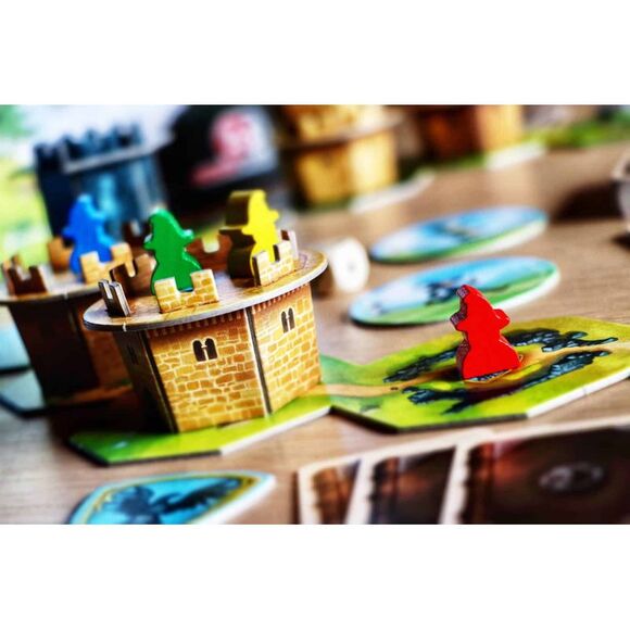 Wandering Towers Board Game - Picture 3 of 9